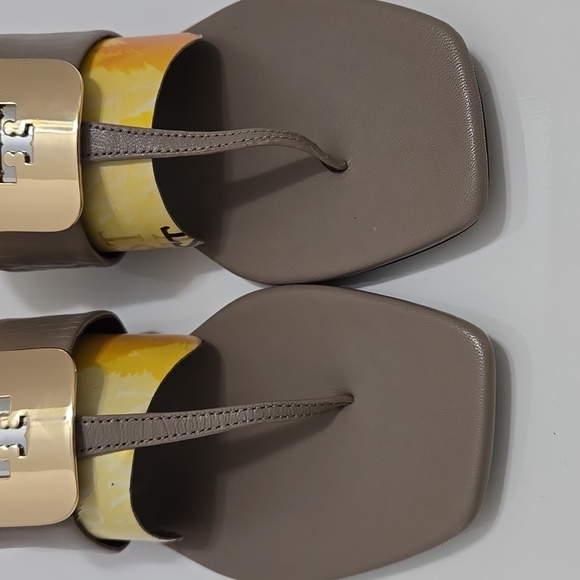 Tory Burch Taupe and Gold Sandals. Size 6M. Like New Condition. - Picture 3 of 12